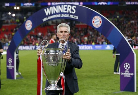 足球滚球投 足球滚球投