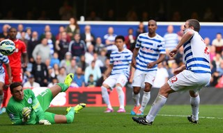 标赛中曾遭 标赛中曾遭